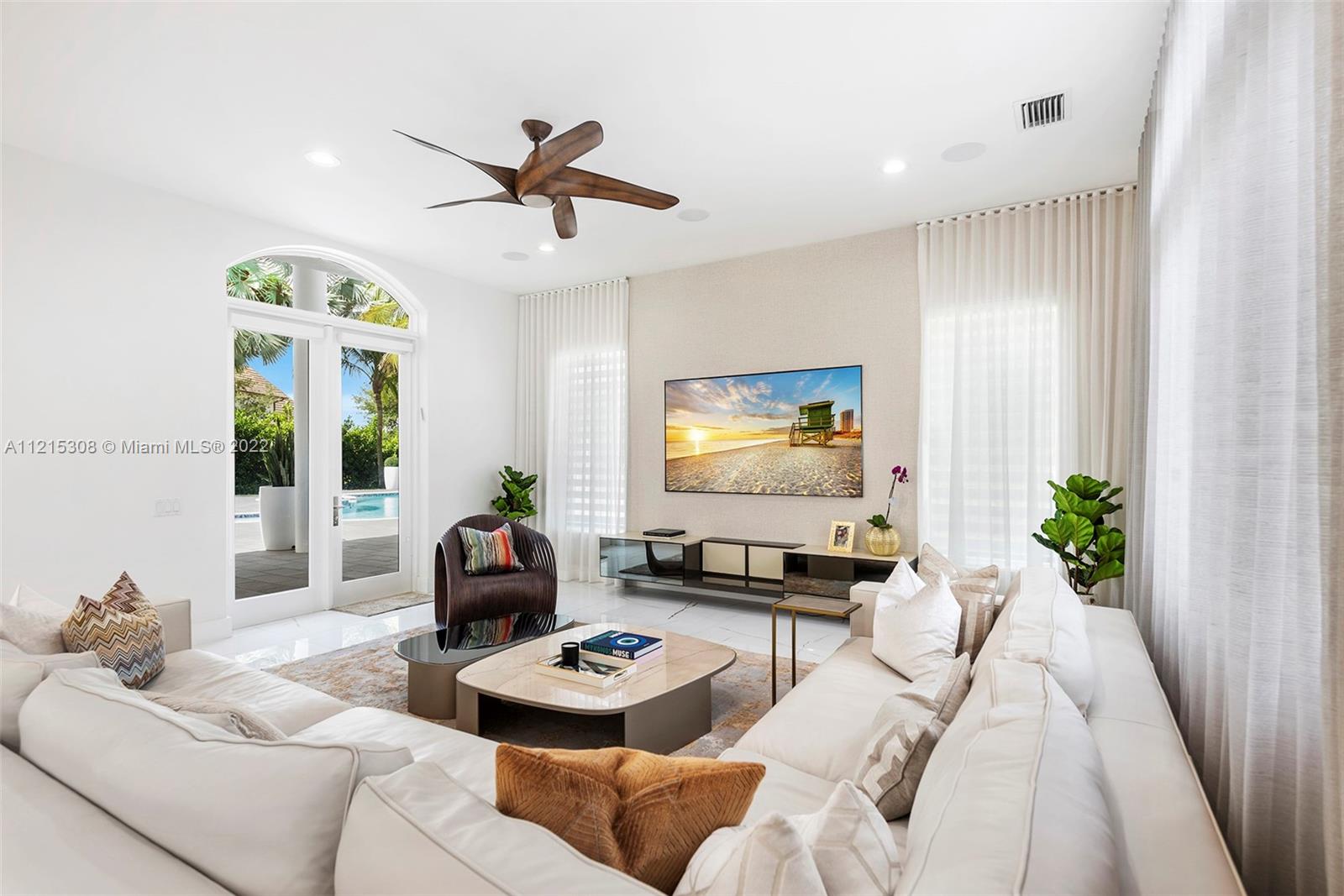 Sunshine Ranches - Residential