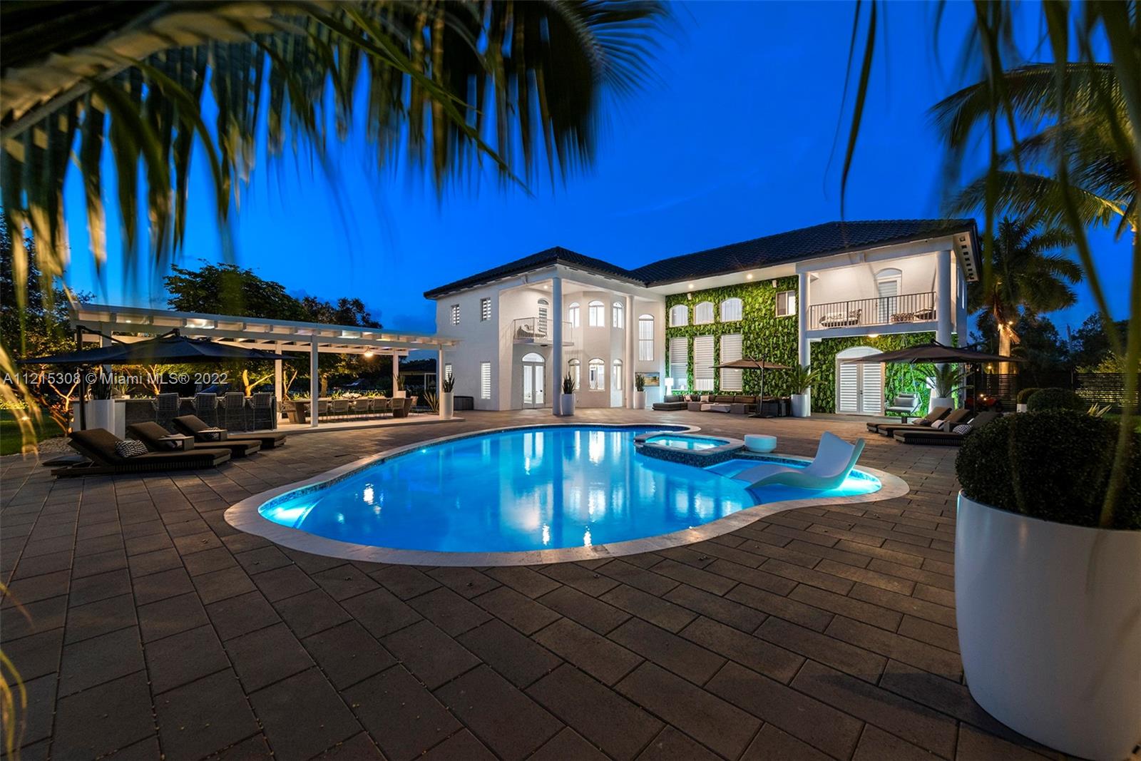 Sunshine Ranches - Residential