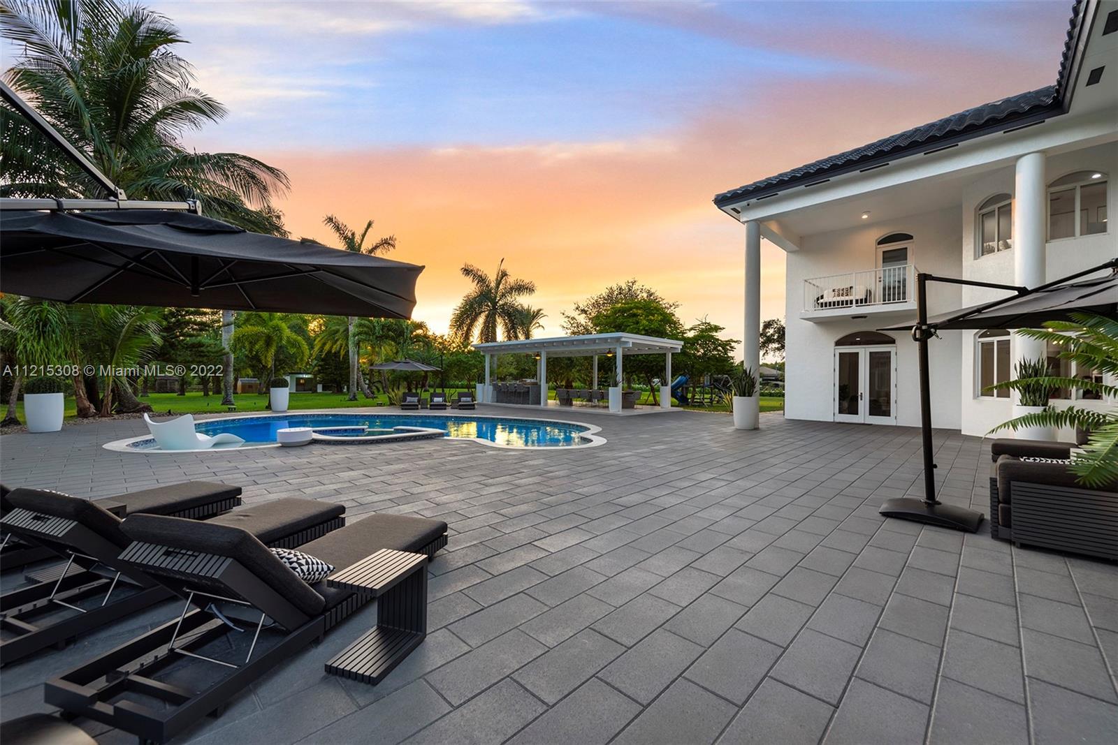 Sunshine Ranches - Residential