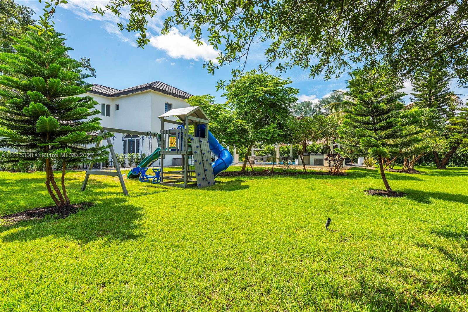 Sunshine Ranches - Residential