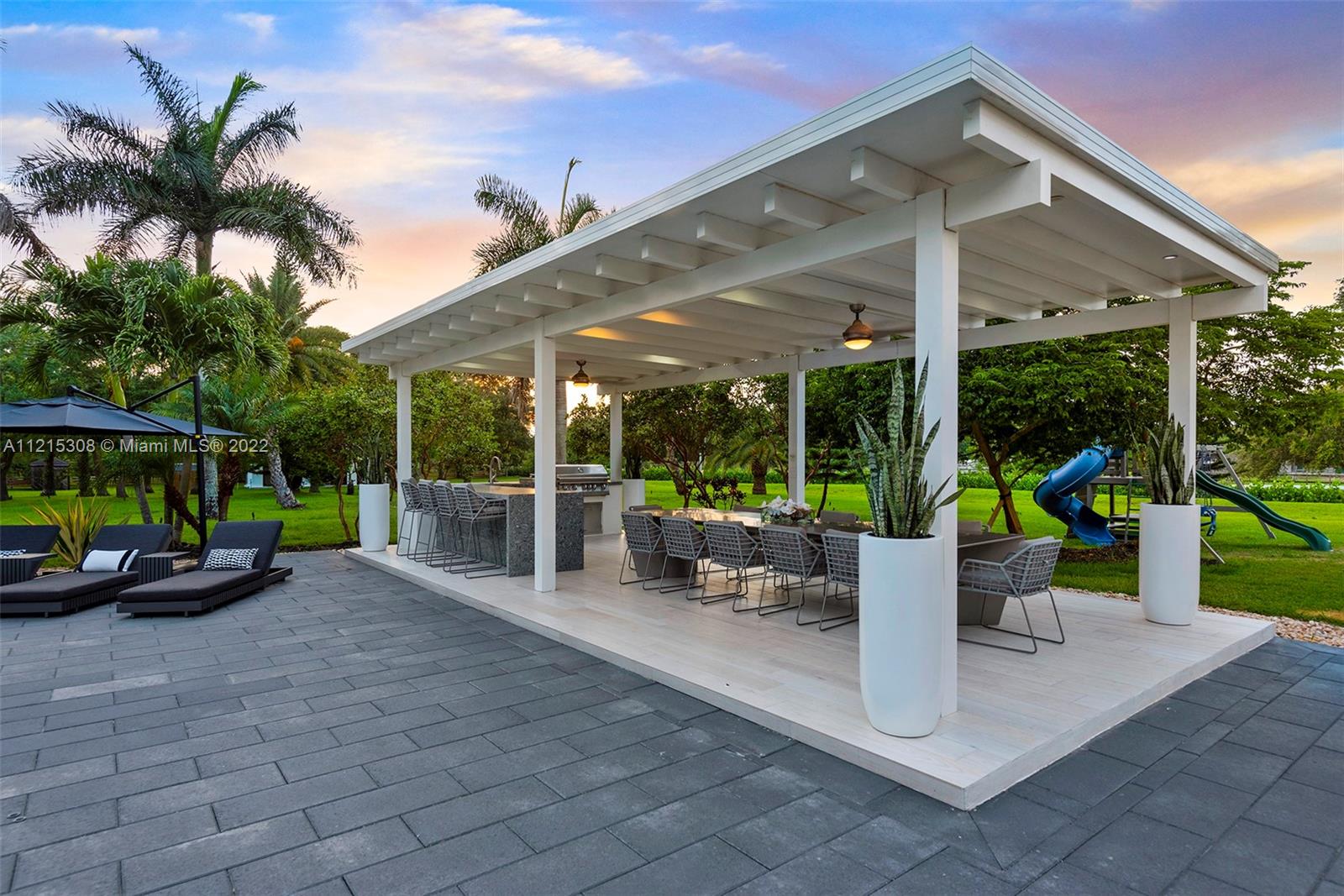 Sunshine Ranches - Residential