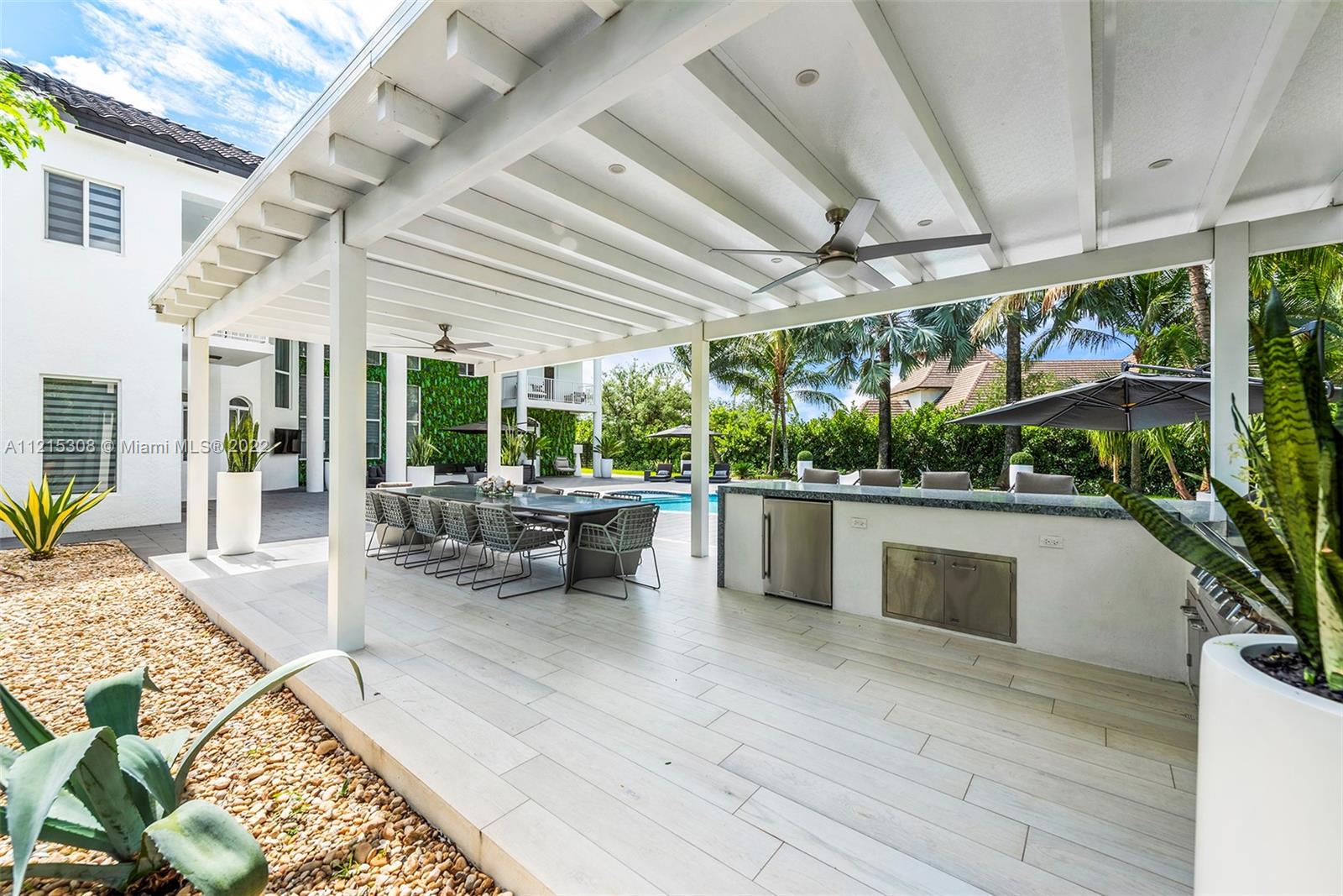 Sunshine Ranches - Residential