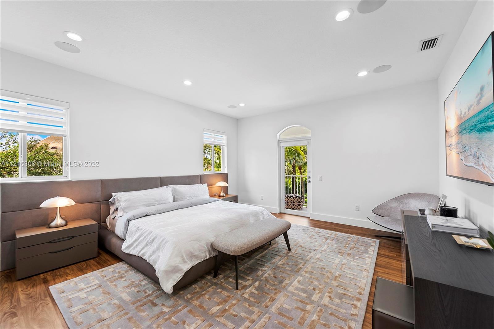 Sunshine Ranches - Residential