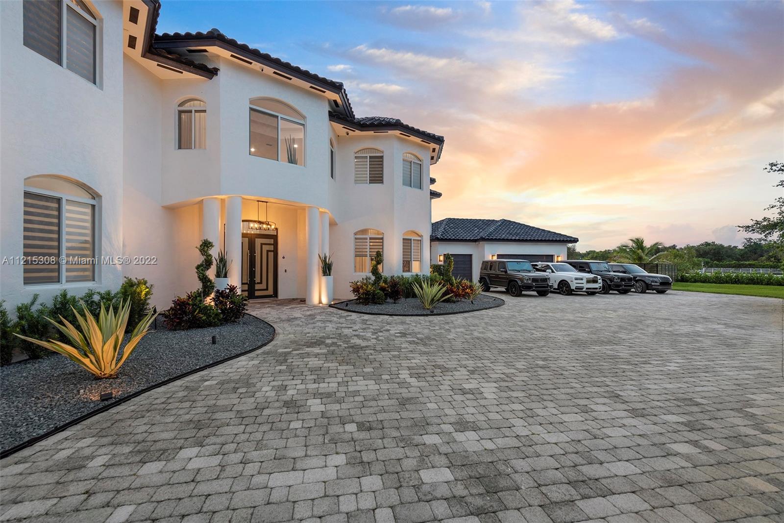 Sunshine Ranches - Residential