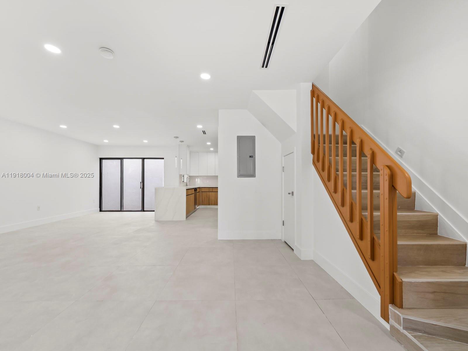 6885 NW 169th St 66D