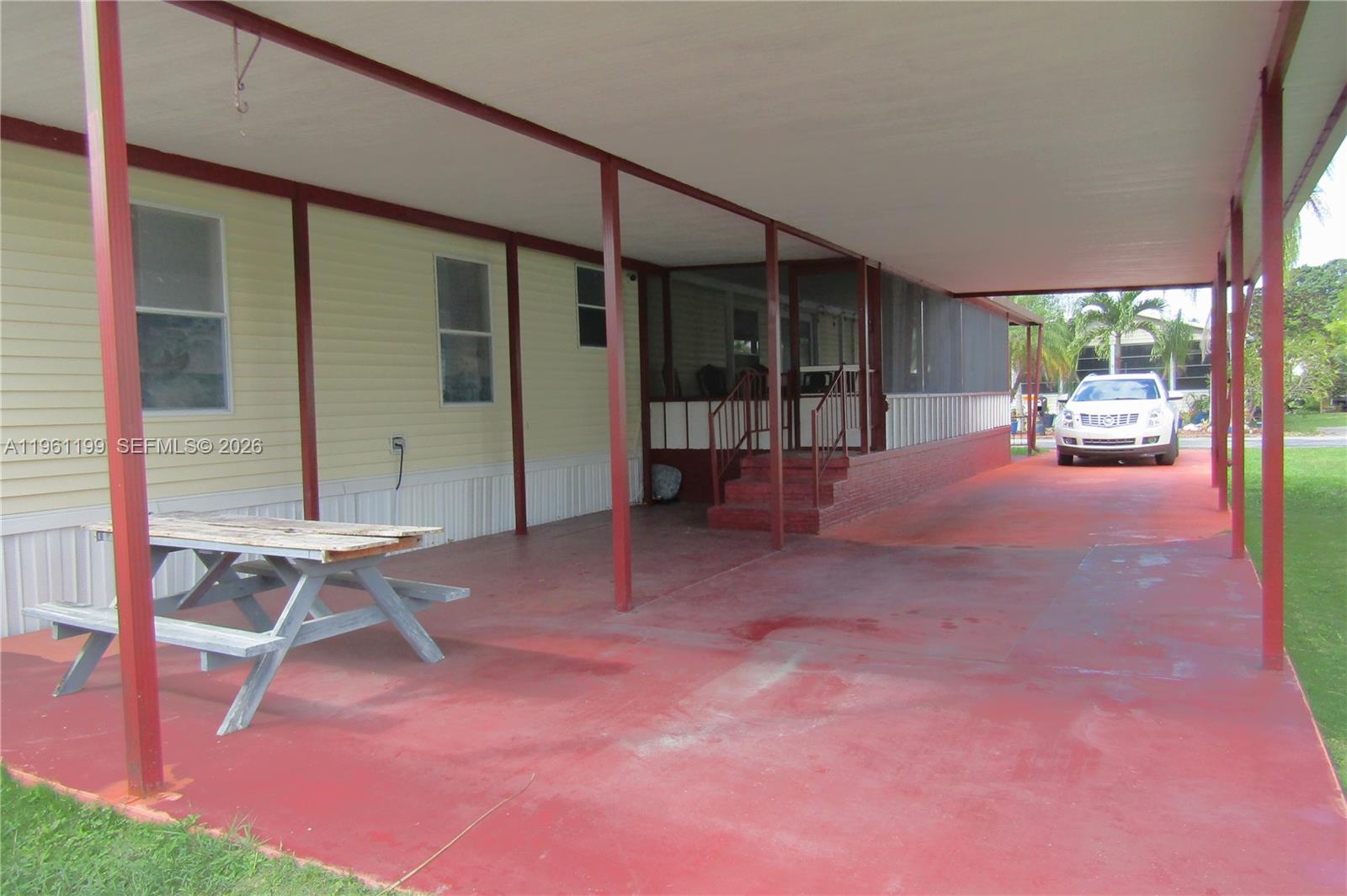 18724 SW 350 st #415