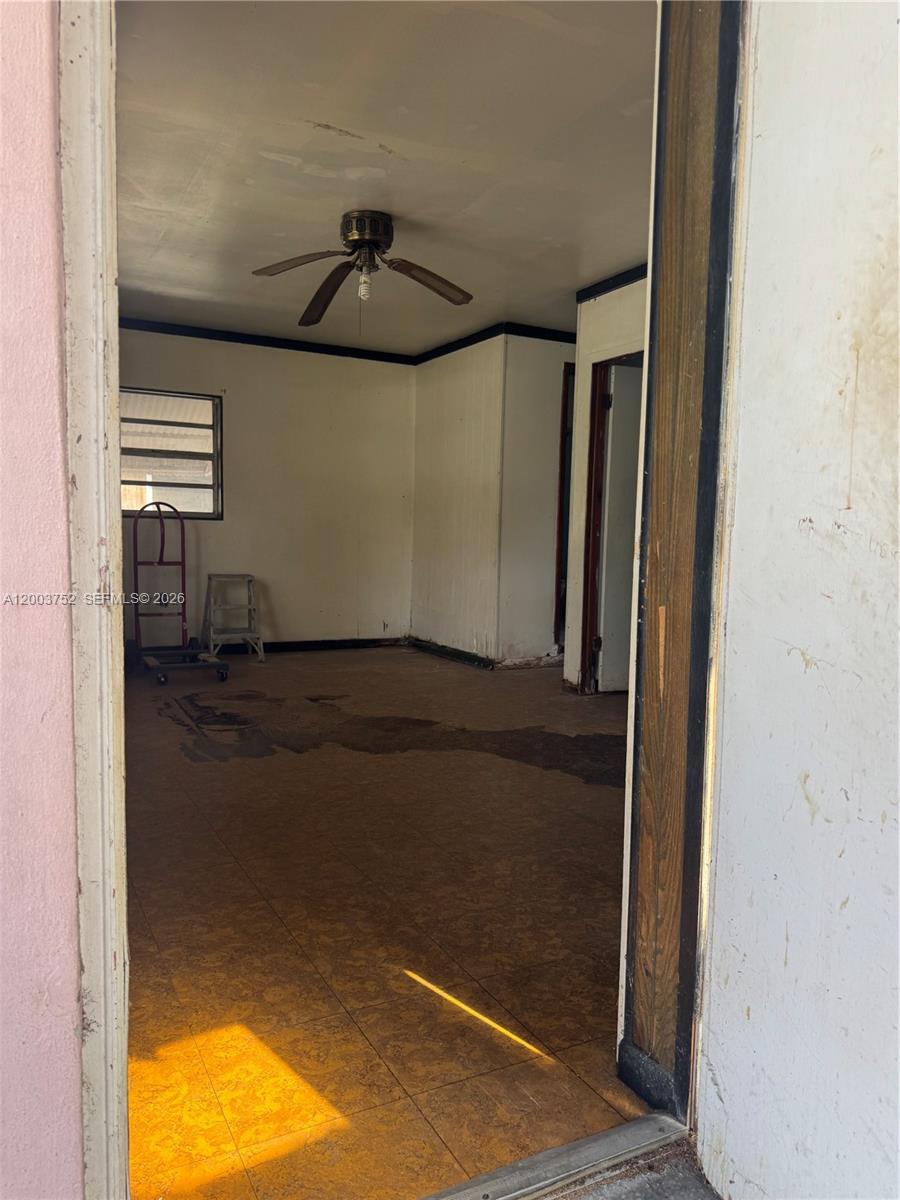 SO MIAMI HEIGHTS ADDN V - Residential