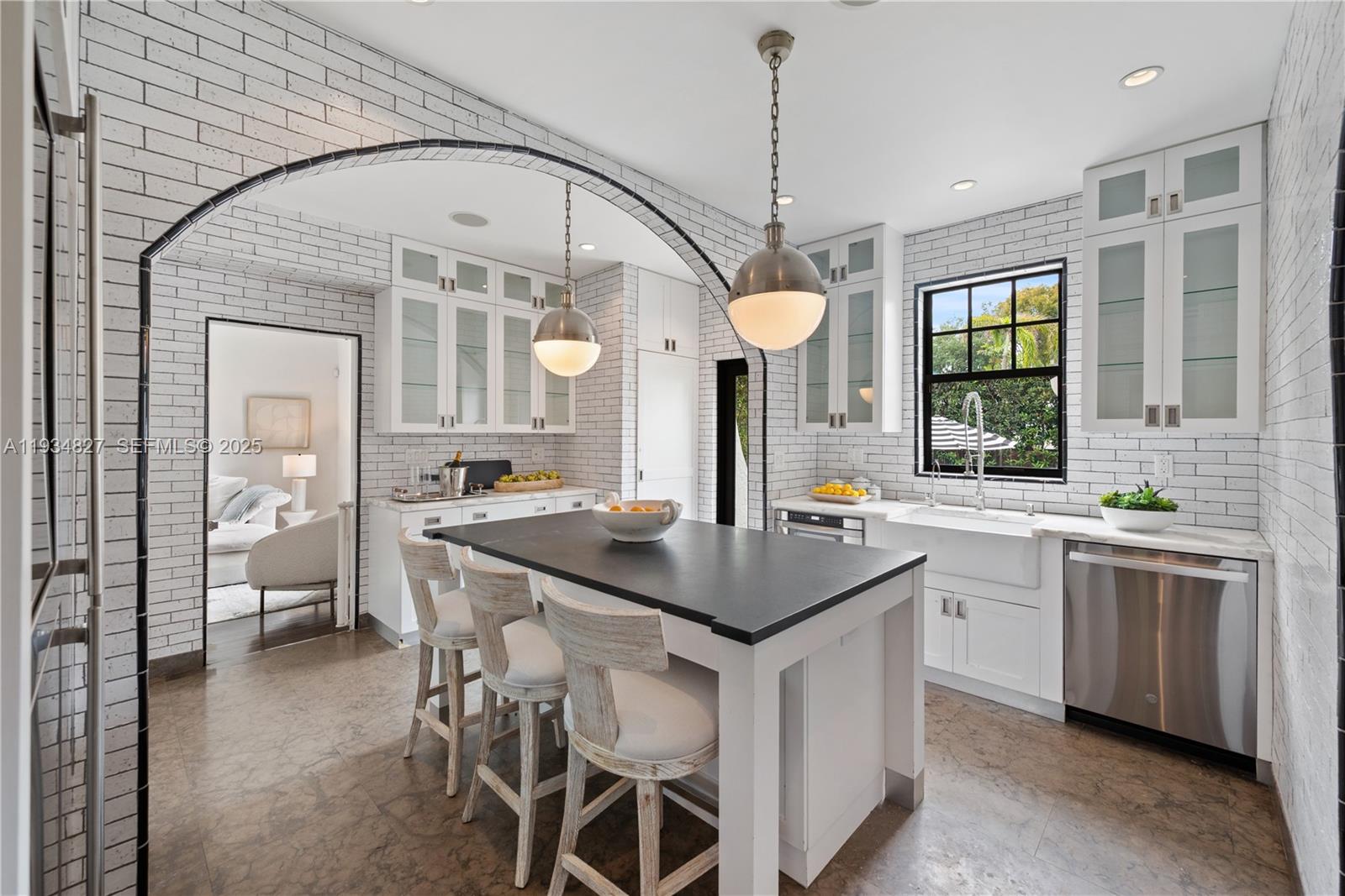 BAYSHORE UNIT NO 2 - Residential