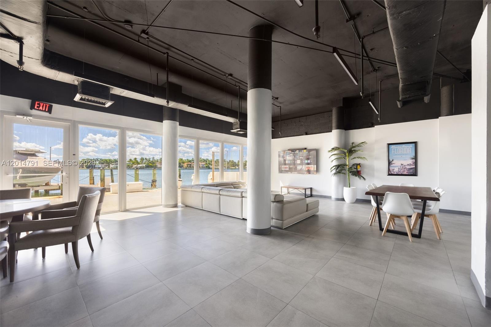 KING COLE CONDO - Residential Lease