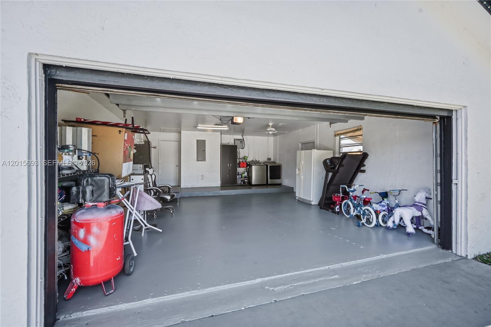SANDALFOOT COVE SEC 7 AND - Residential