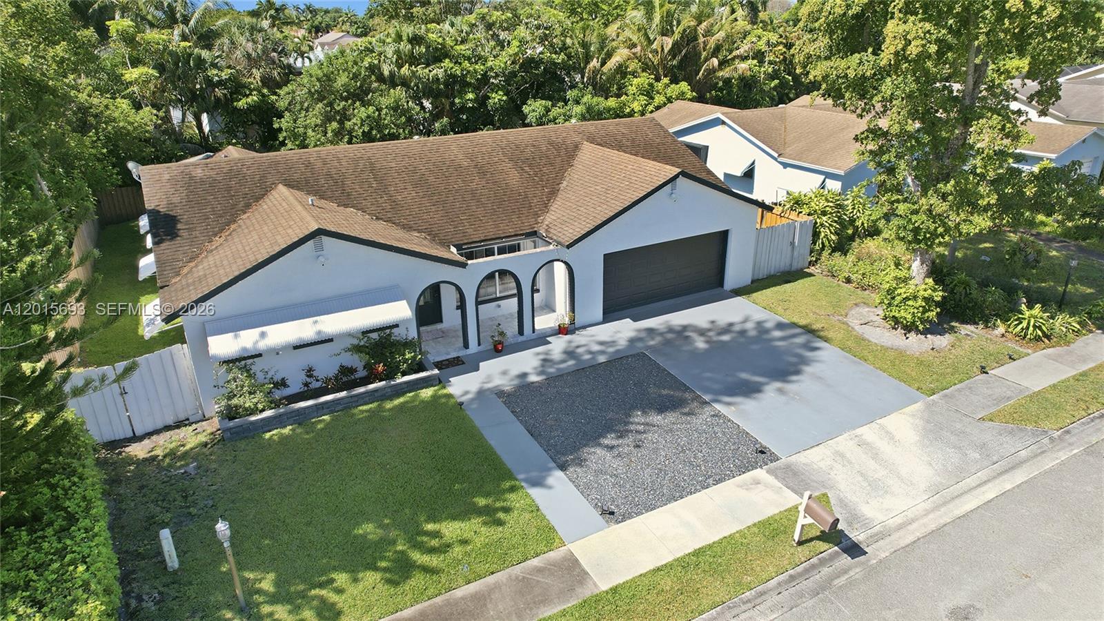 SANDALFOOT COVE SEC 7 AND - Residential