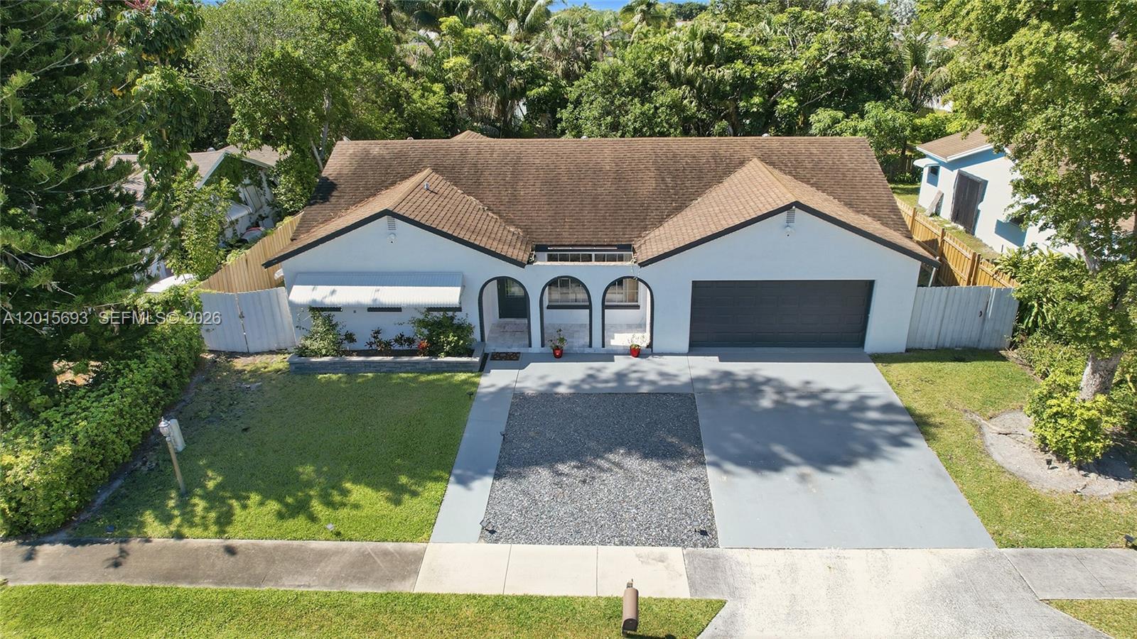 SANDALFOOT COVE SEC 7 AND - Residential
