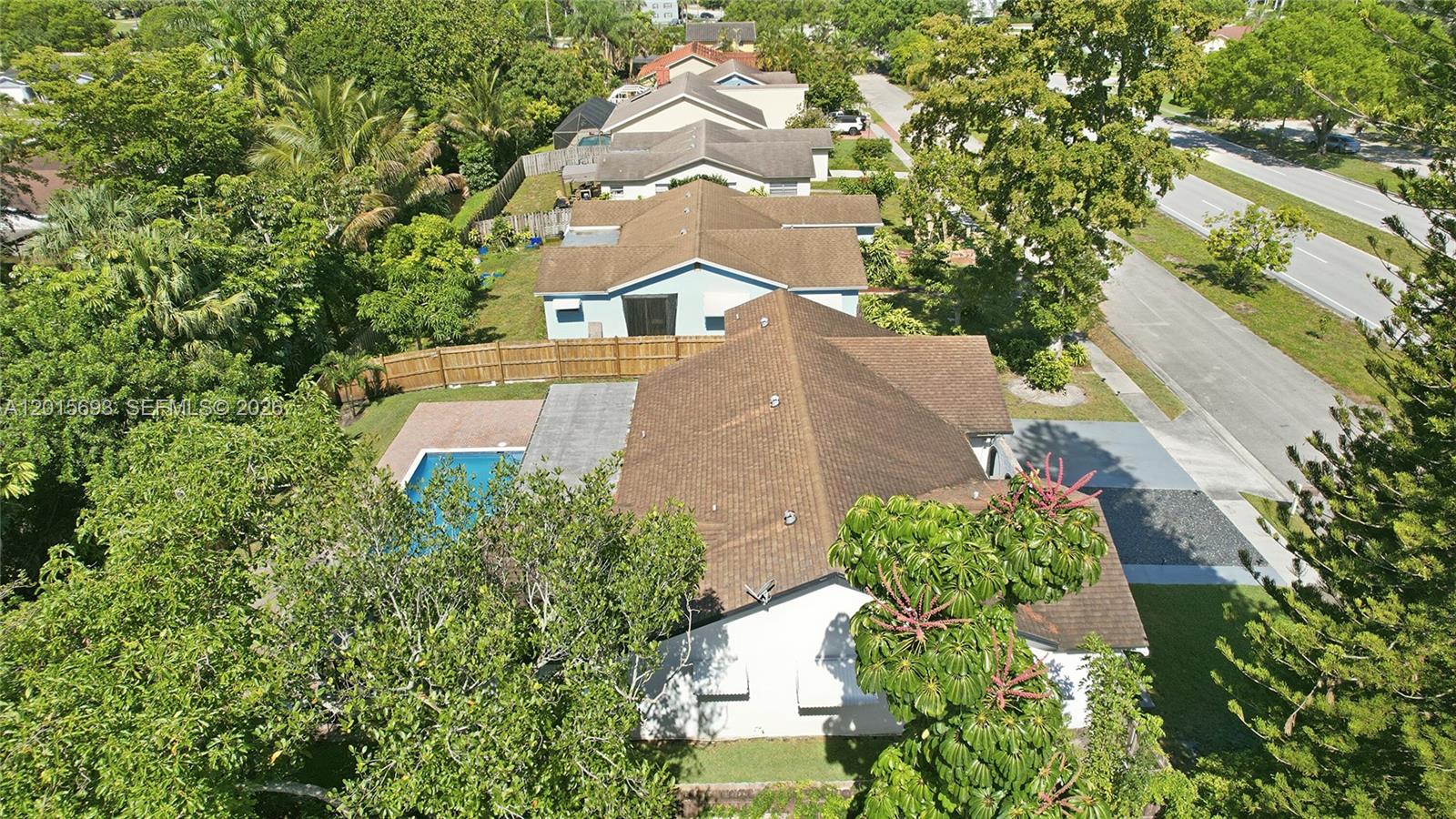 SANDALFOOT COVE SEC 7 AND - Residential