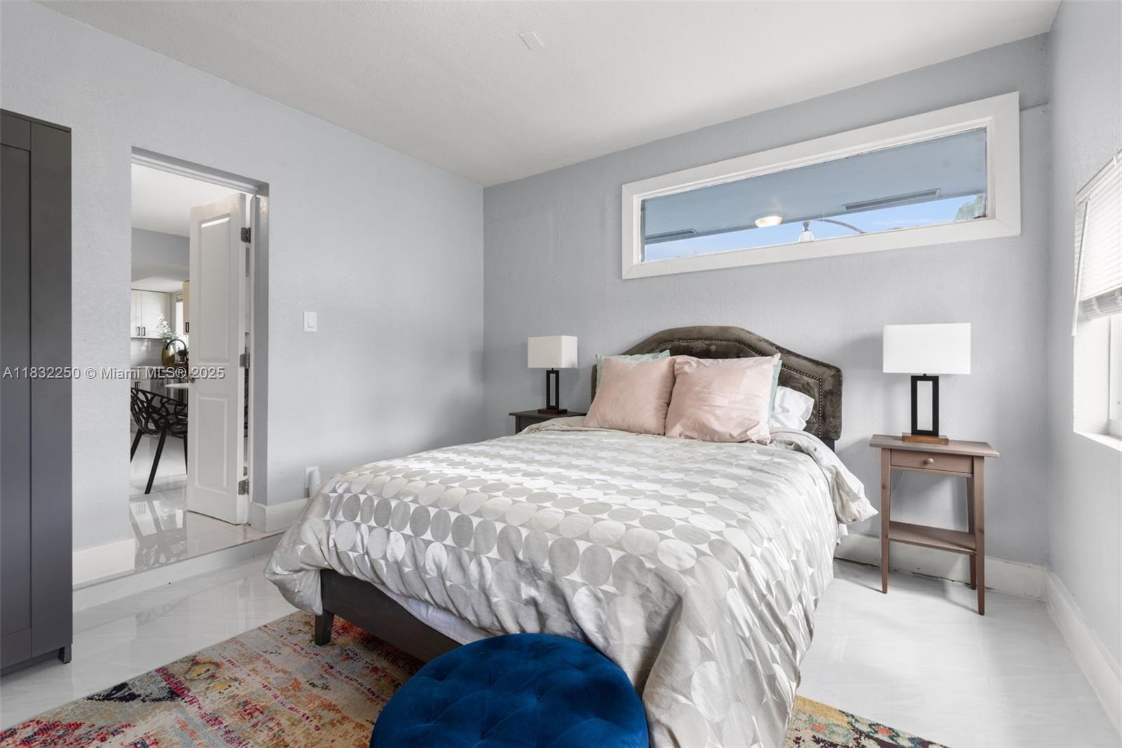 JENADA VILLAS - Residential