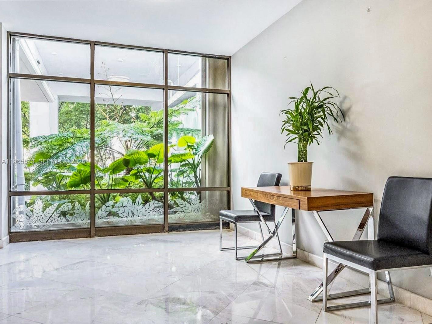 COMMODORE PLAZA CONDO - Residential