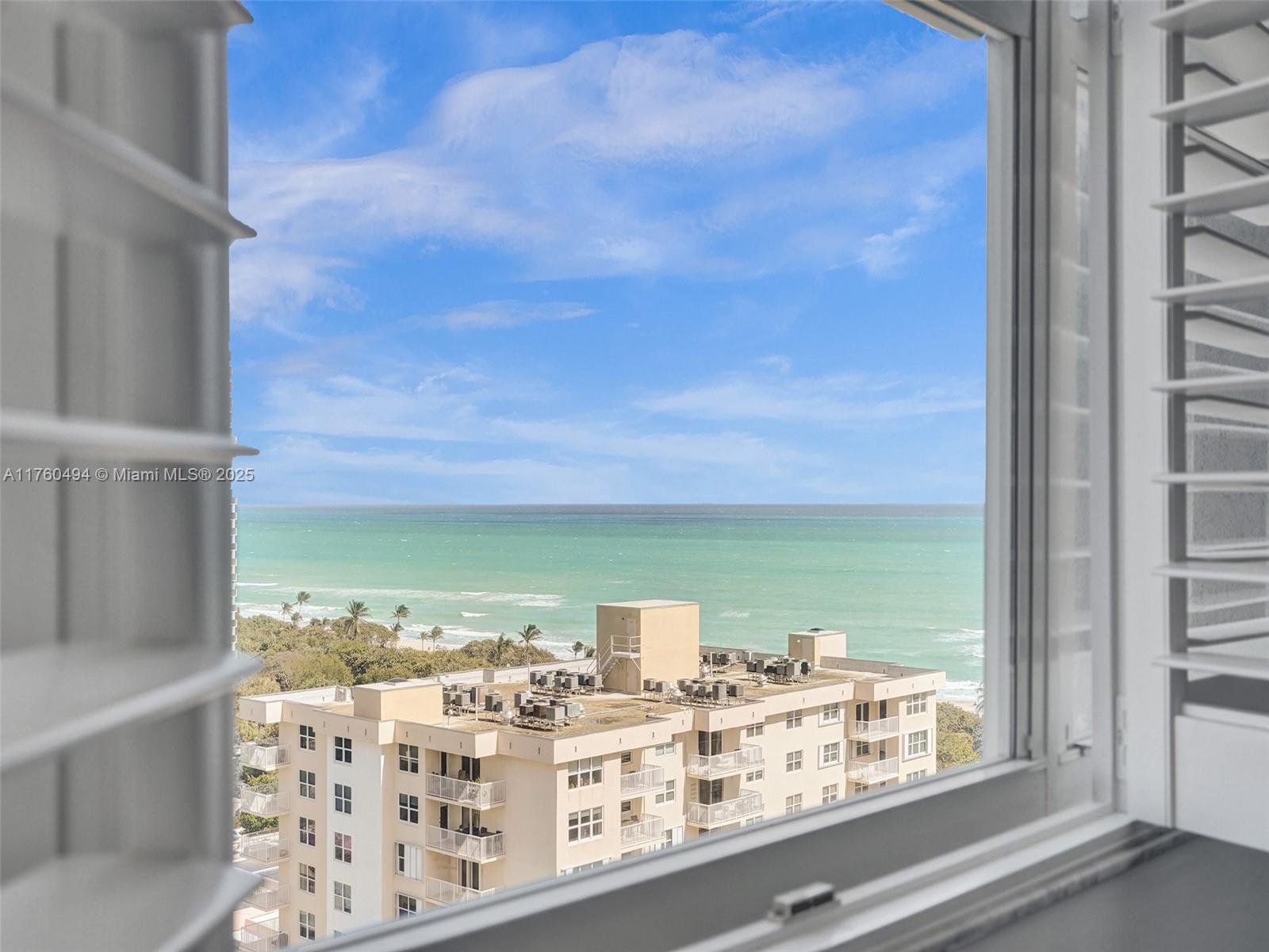TRAFALGAR TOWERS CONDOMIN - Residential