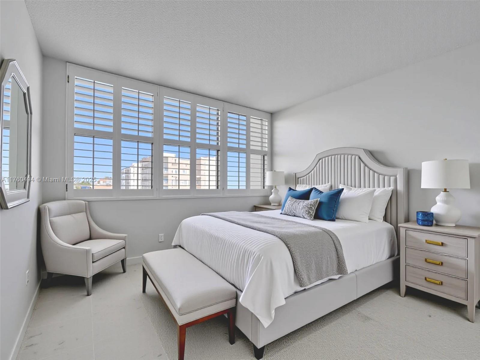 TRAFALGAR TOWERS CONDOMIN - Residential