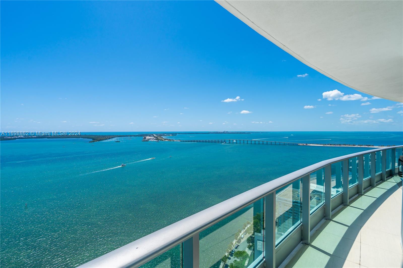 JADE RESIDENCES BRICKELL - Residential