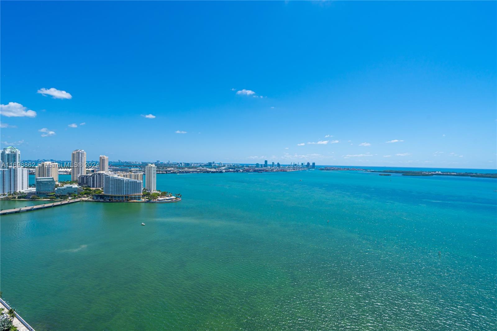 JADE RESIDENCES BRICKELL - Residential