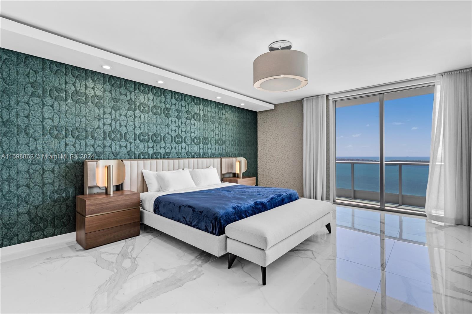 JADE RESIDENCES BRICKELL - Residential