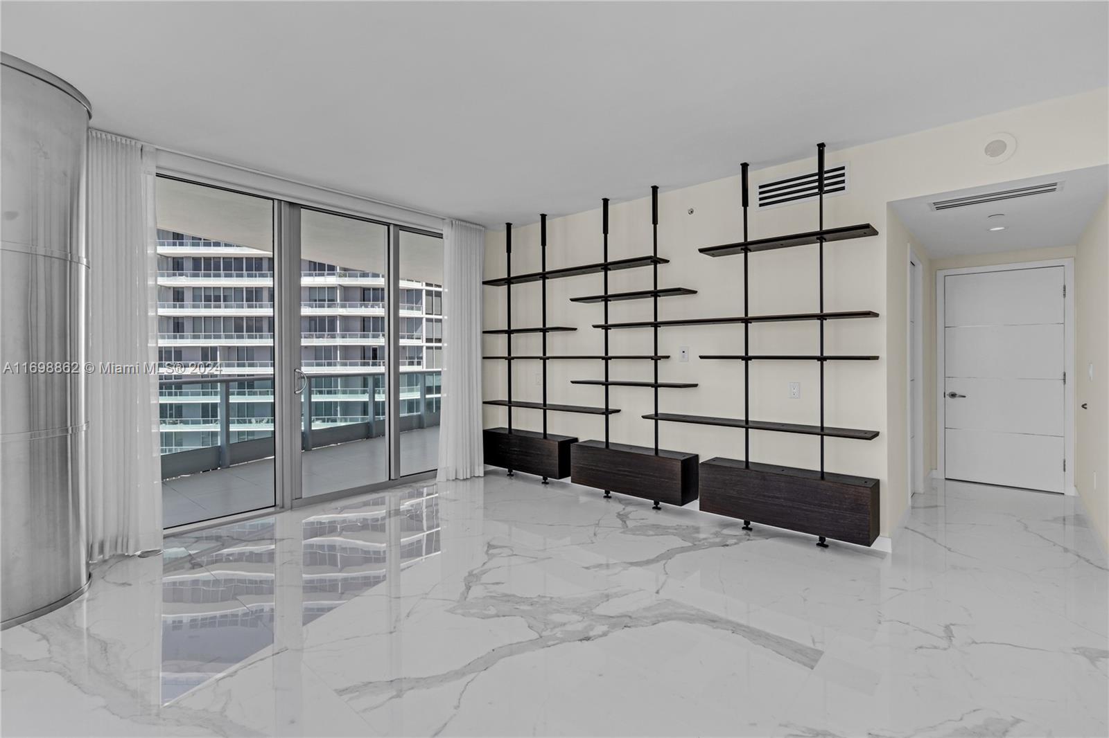 JADE RESIDENCES BRICKELL - Residential