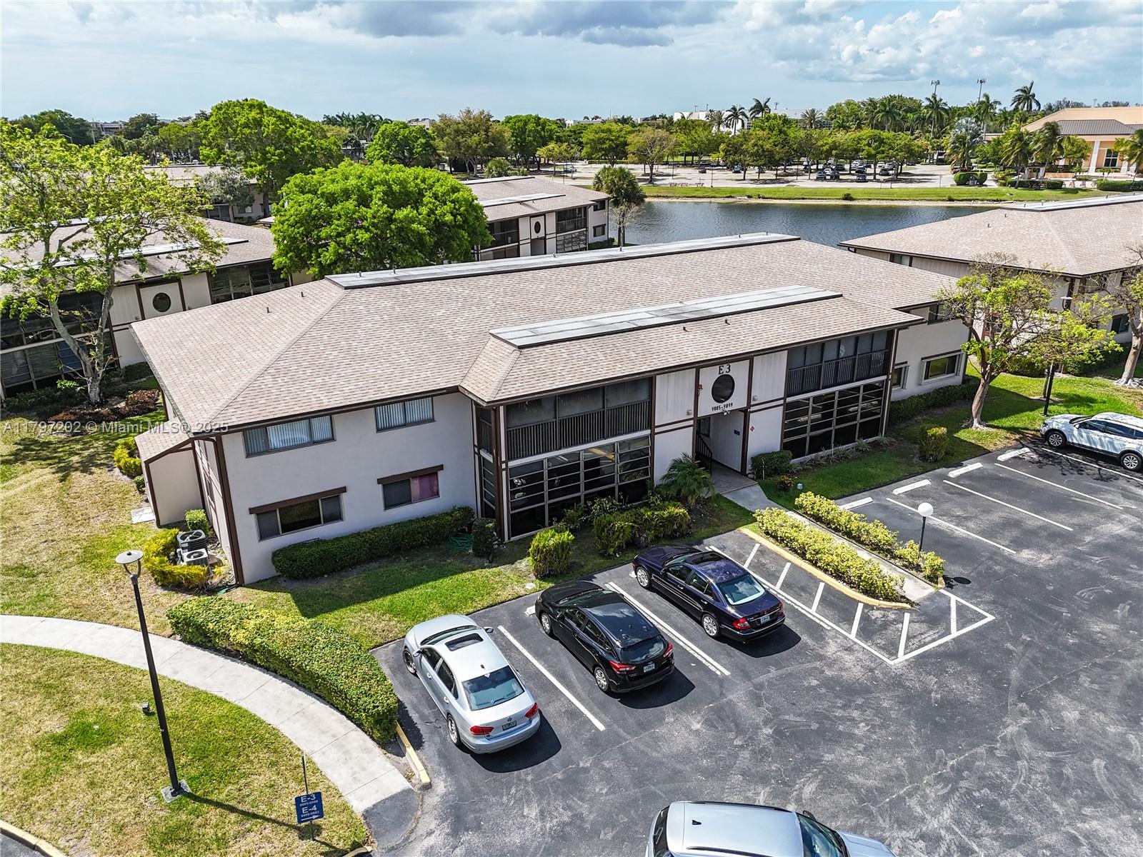 9887 N Belfort Cir 112