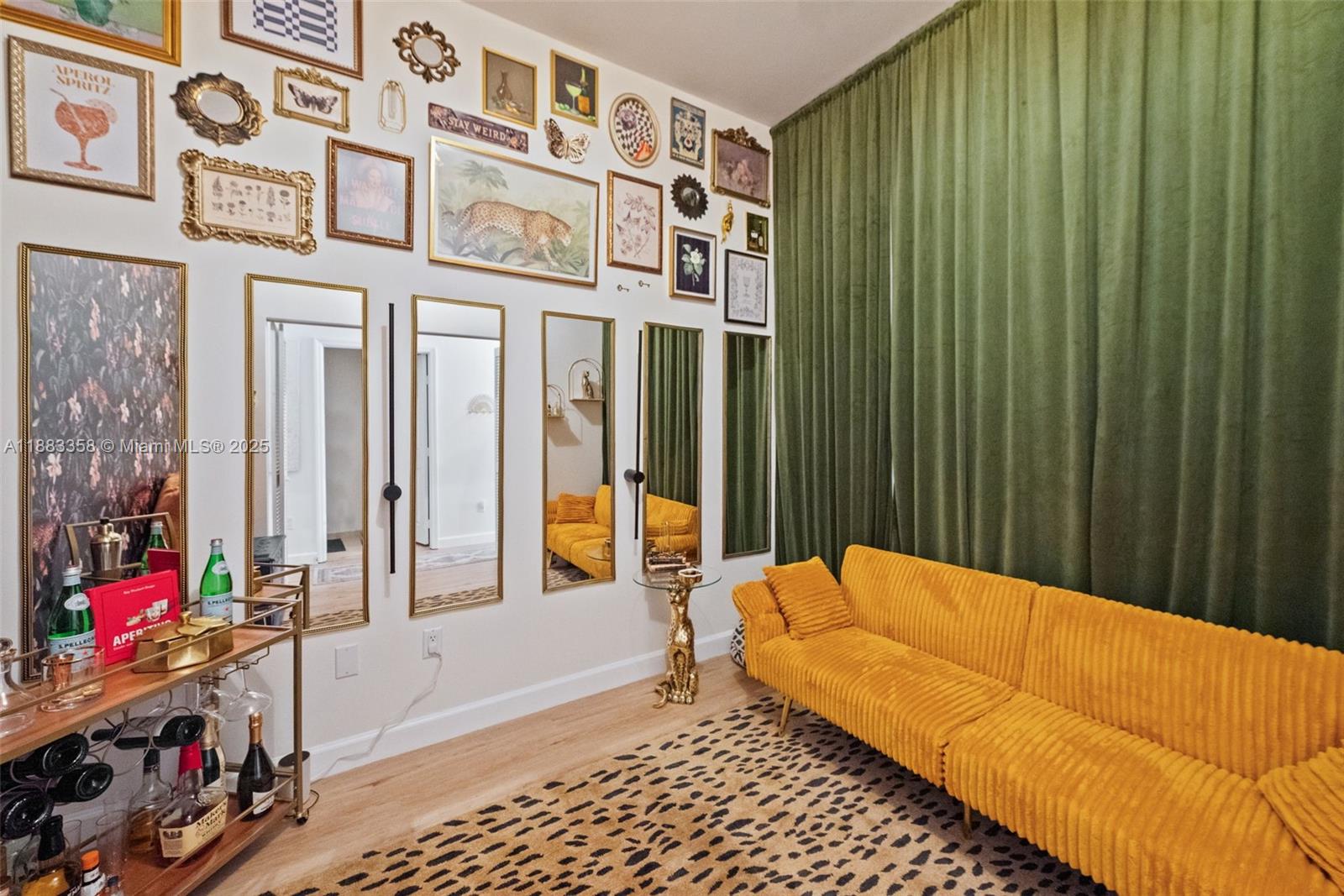 COLONNADE AT DADELAND SE - Residential