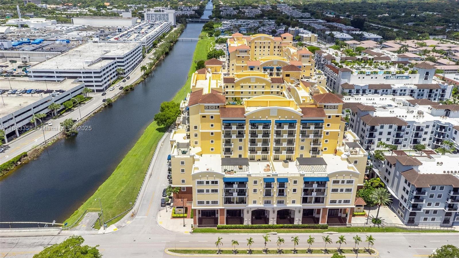 COLONNADE AT DADELAND SE - Residential