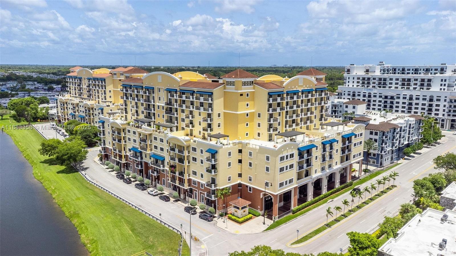COLONNADE AT DADELAND SE - Residential