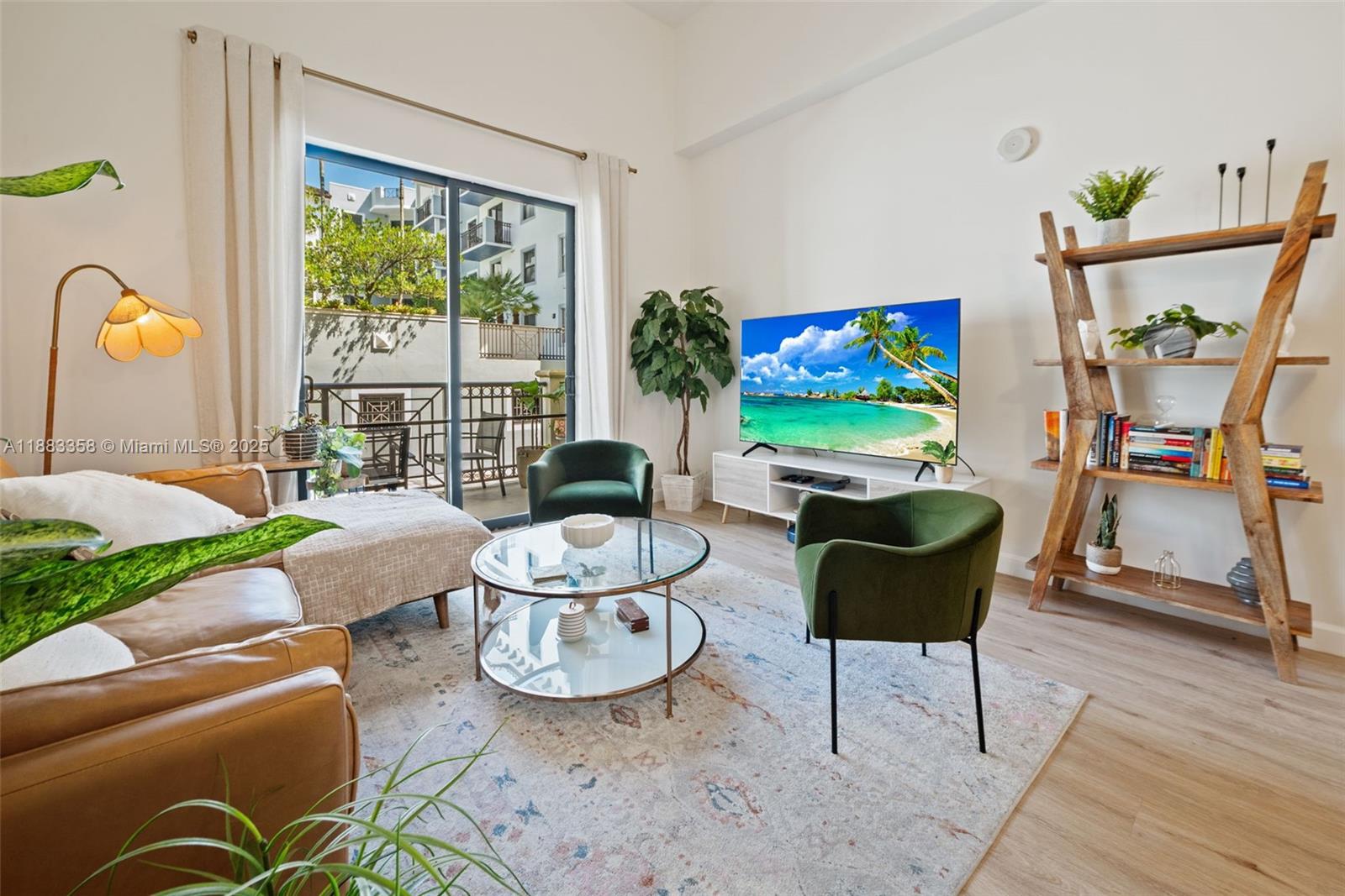 COLONNADE AT DADELAND SE - Residential