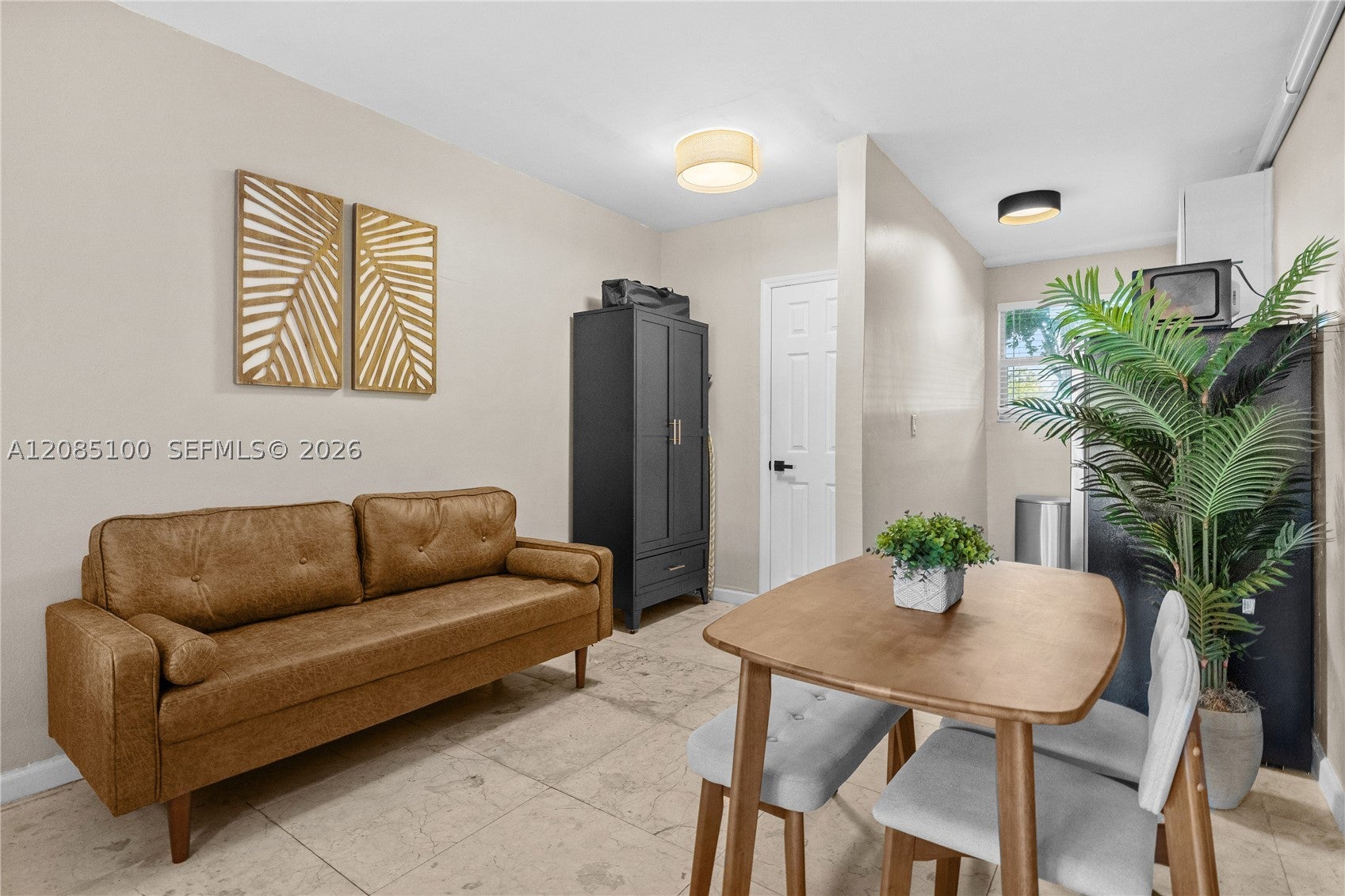1685 Jefferson Ave 6