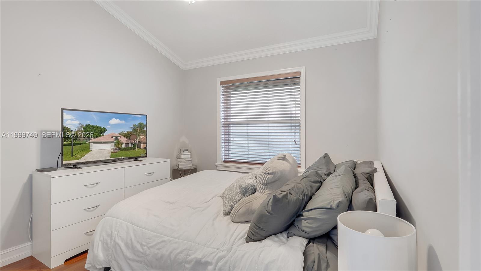 HILLSBORO COUNTRY CLUB - Residential