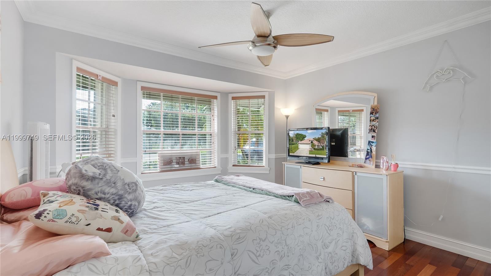 HILLSBORO COUNTRY CLUB - Residential