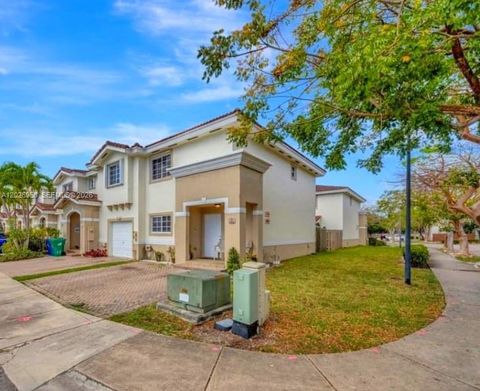 Photo of 14062 SW 260th St #101, Homestead, FL 33032 (MLS # A12026958)