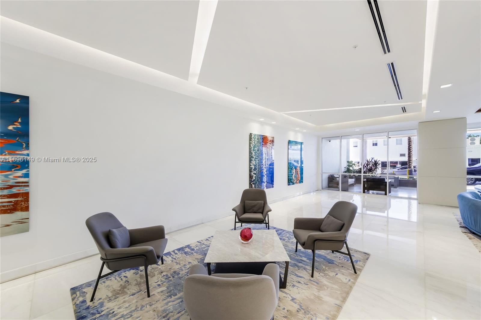SUNSET HARBOUR NORTH COND - Residential