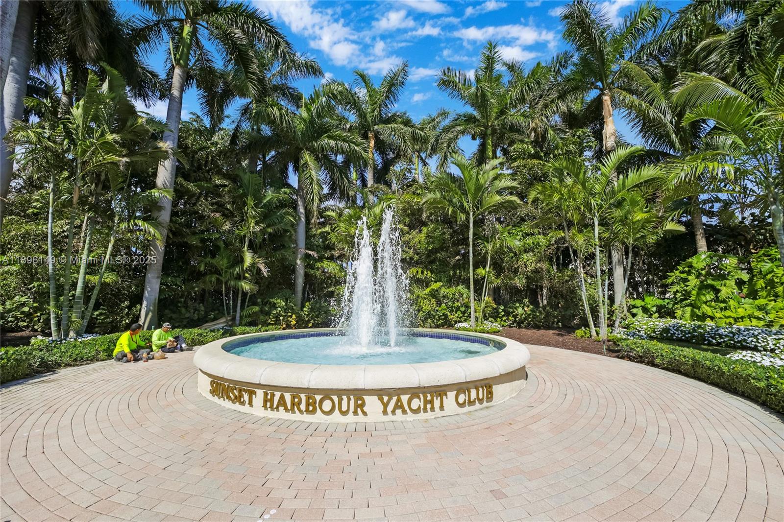 SUNSET HARBOUR NORTH COND - Residential