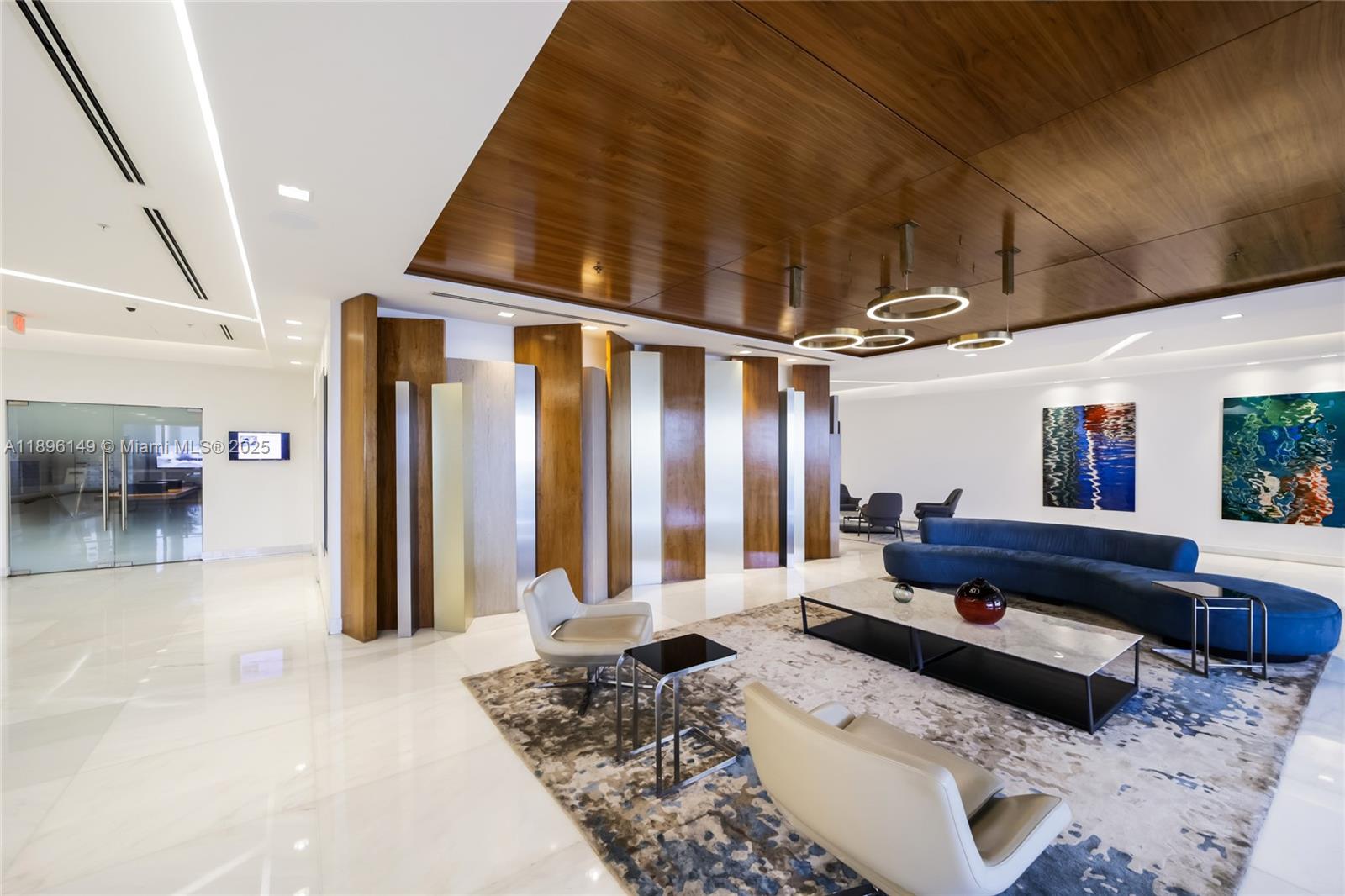 SUNSET HARBOUR NORTH COND - Residential