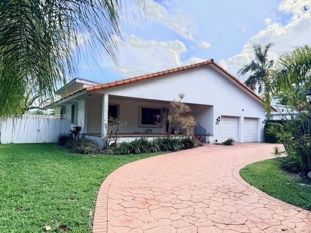 GROVES EXTENSION - Residential