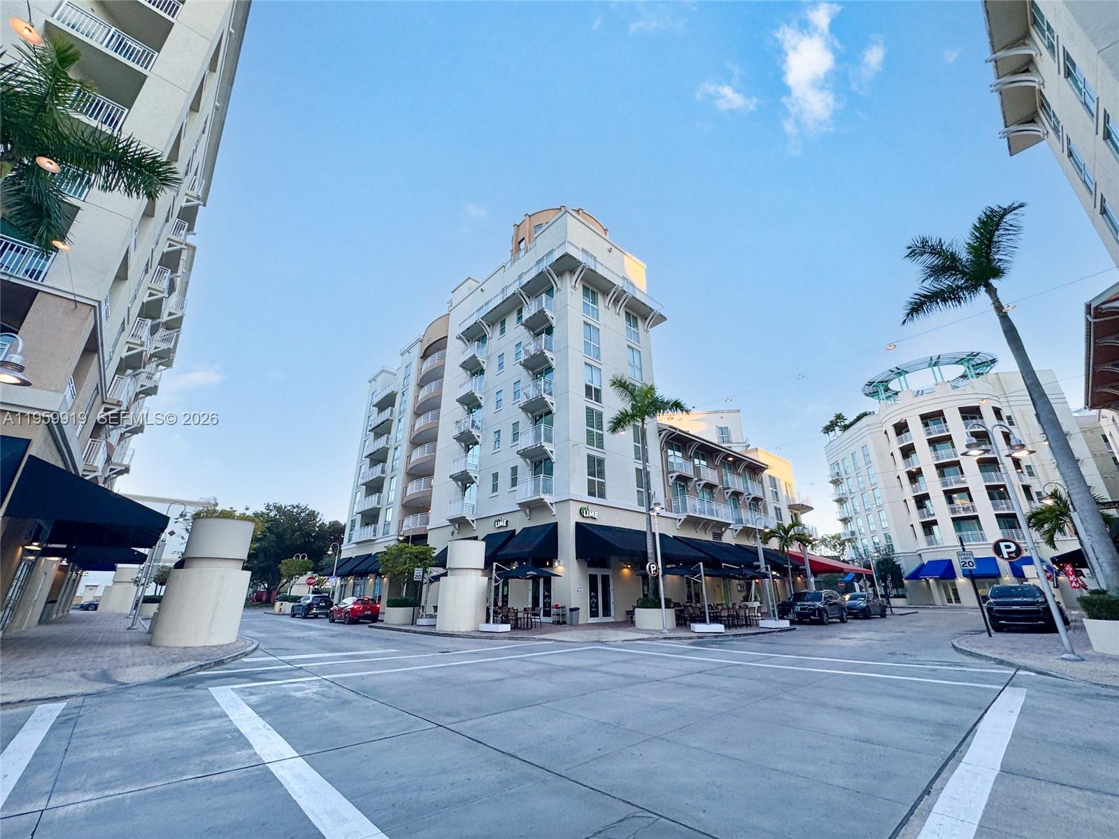 DOWNTOWN DADELAND CONDO N - Residential Lease