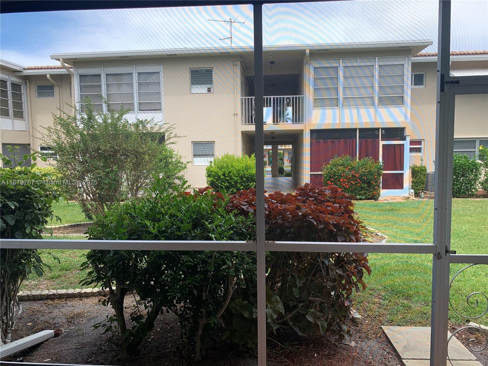 VENETIAN PARK GARDENS CON - Residential