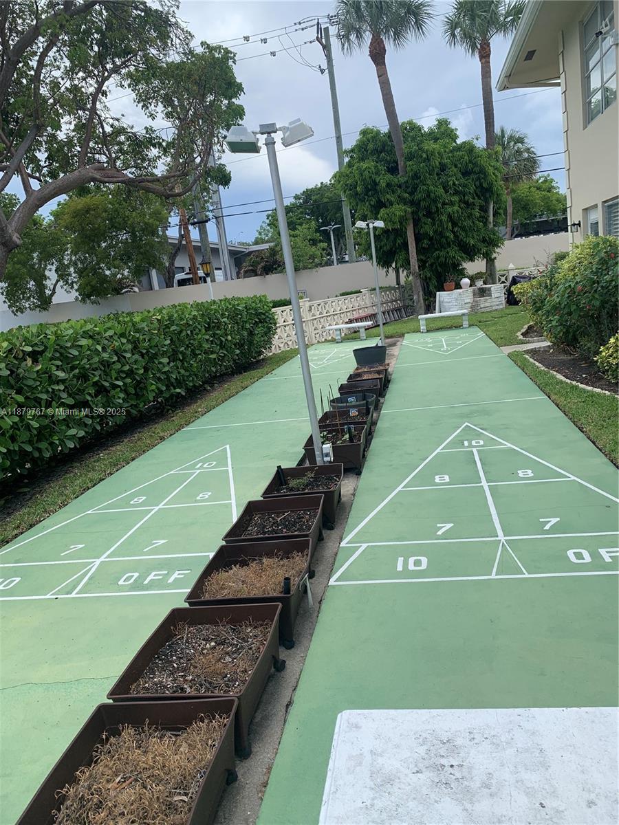 VENETIAN PARK GARDENS CON - Residential