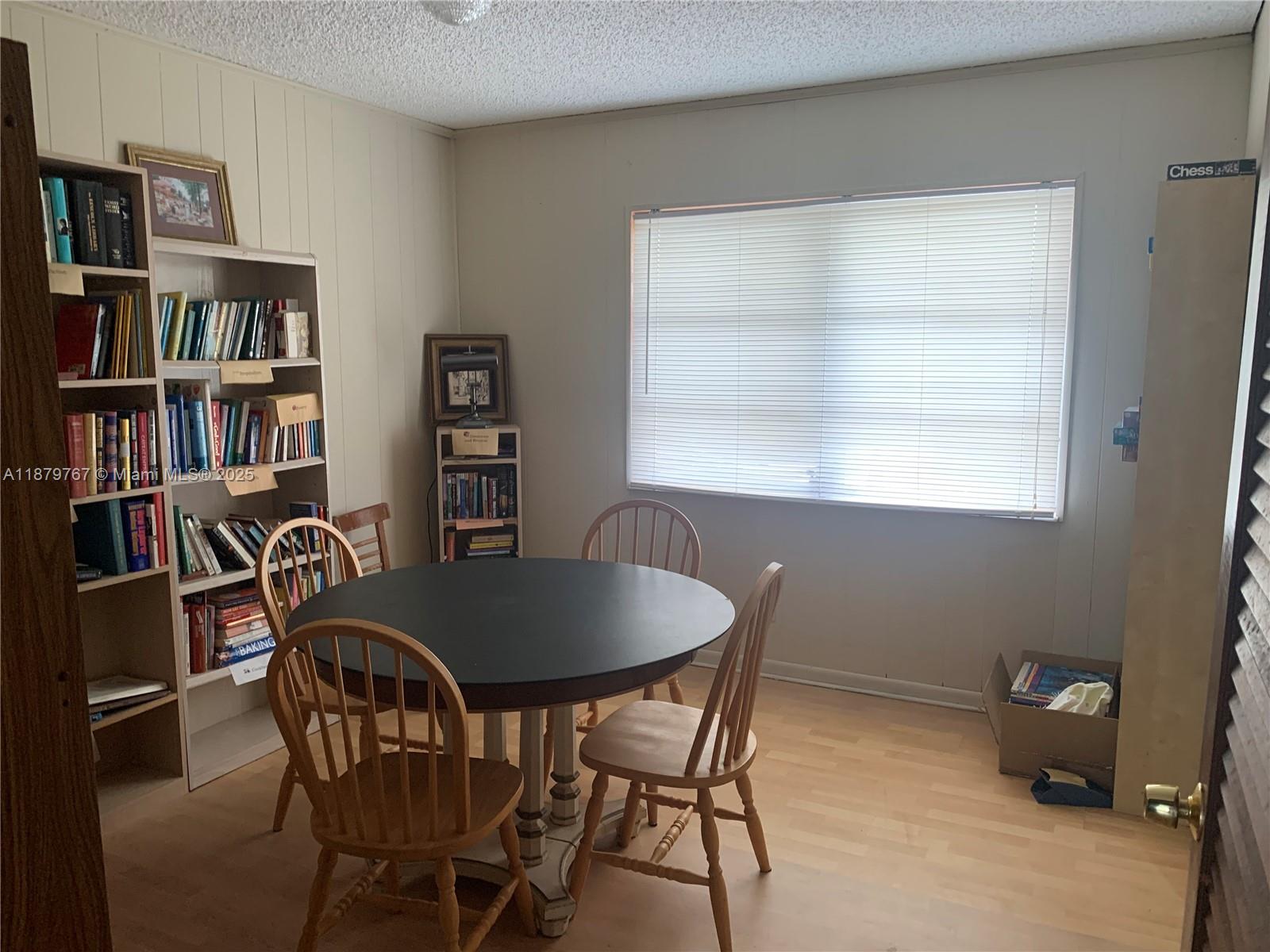 VENETIAN PARK GARDENS CON - Residential