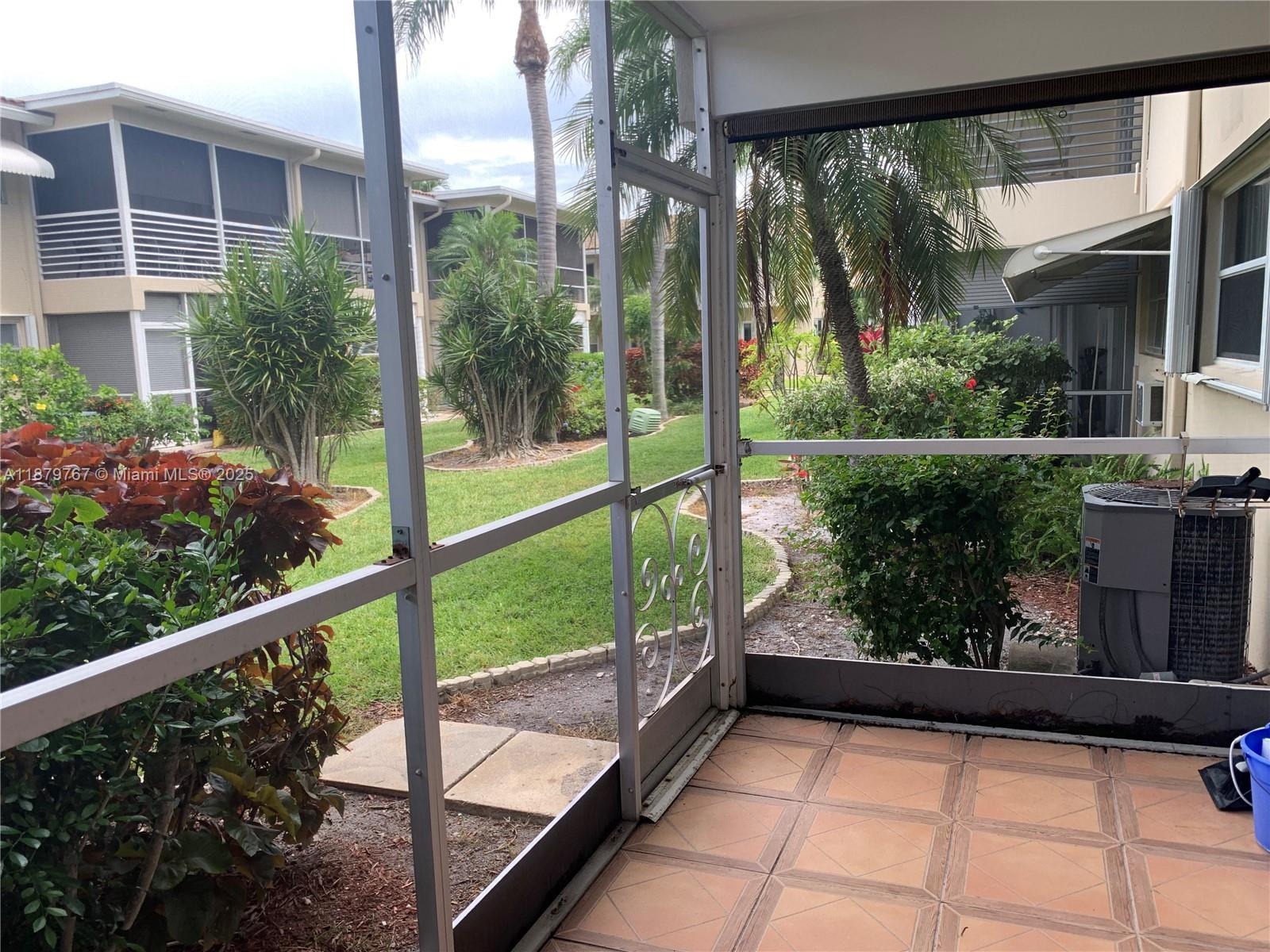 VENETIAN PARK GARDENS CON - Residential