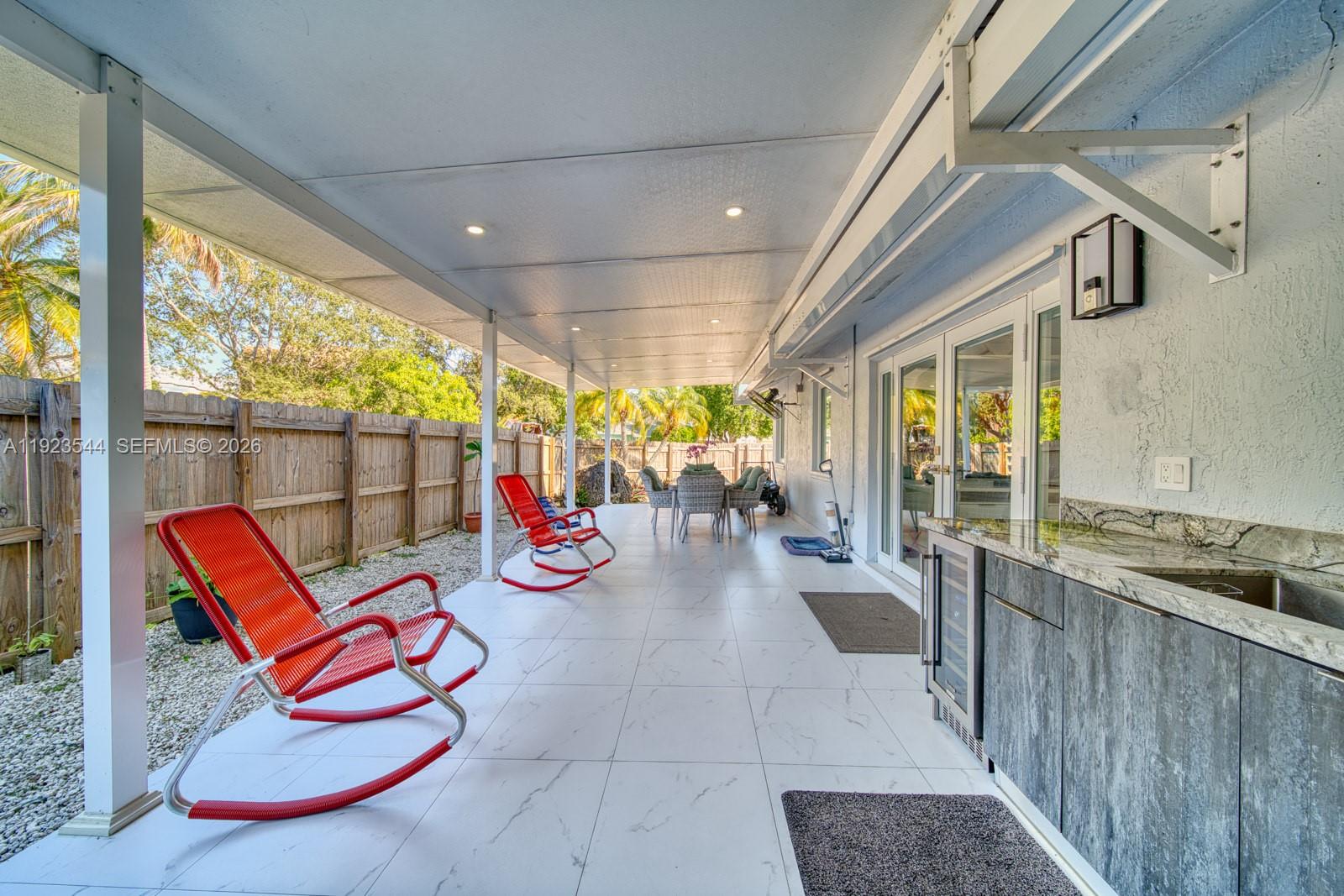 LAKES BY THE BAY SEC 4 - Residential