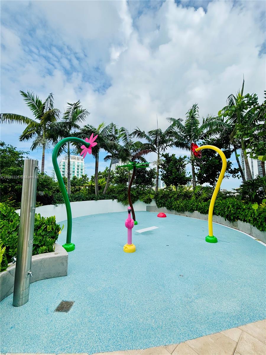 ARIA RESERVE SOUTH - Residential