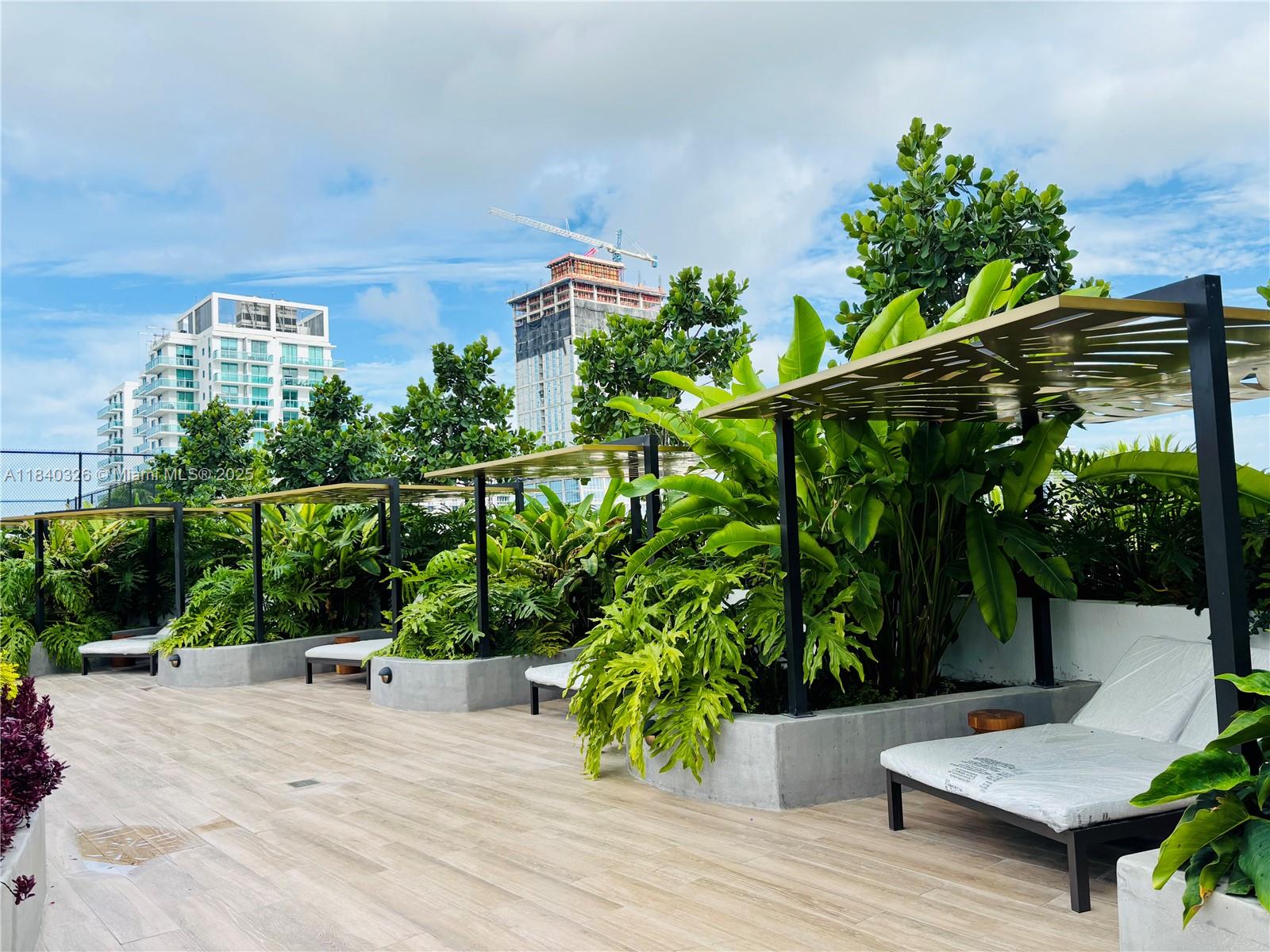 ARIA RESERVE SOUTH - Residential