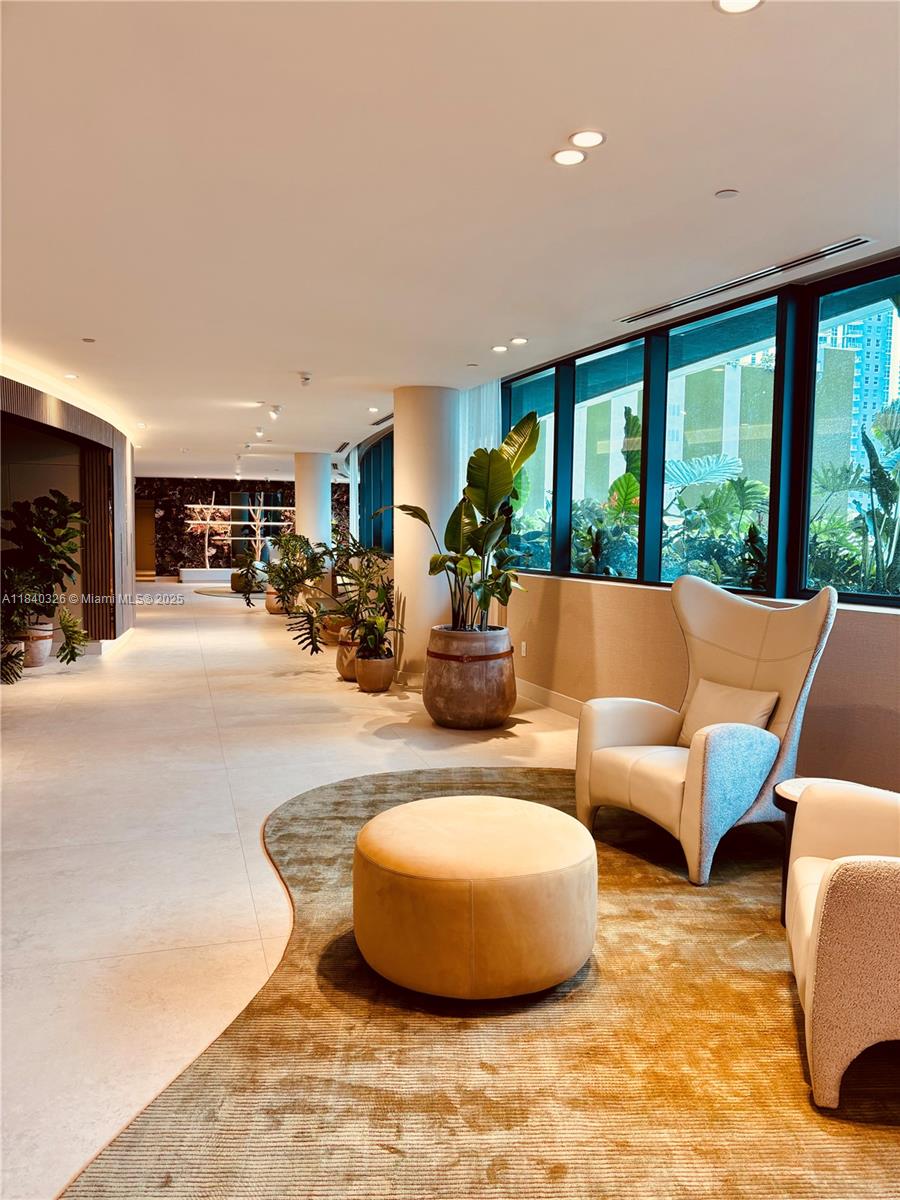 ARIA RESERVE SOUTH - Residential