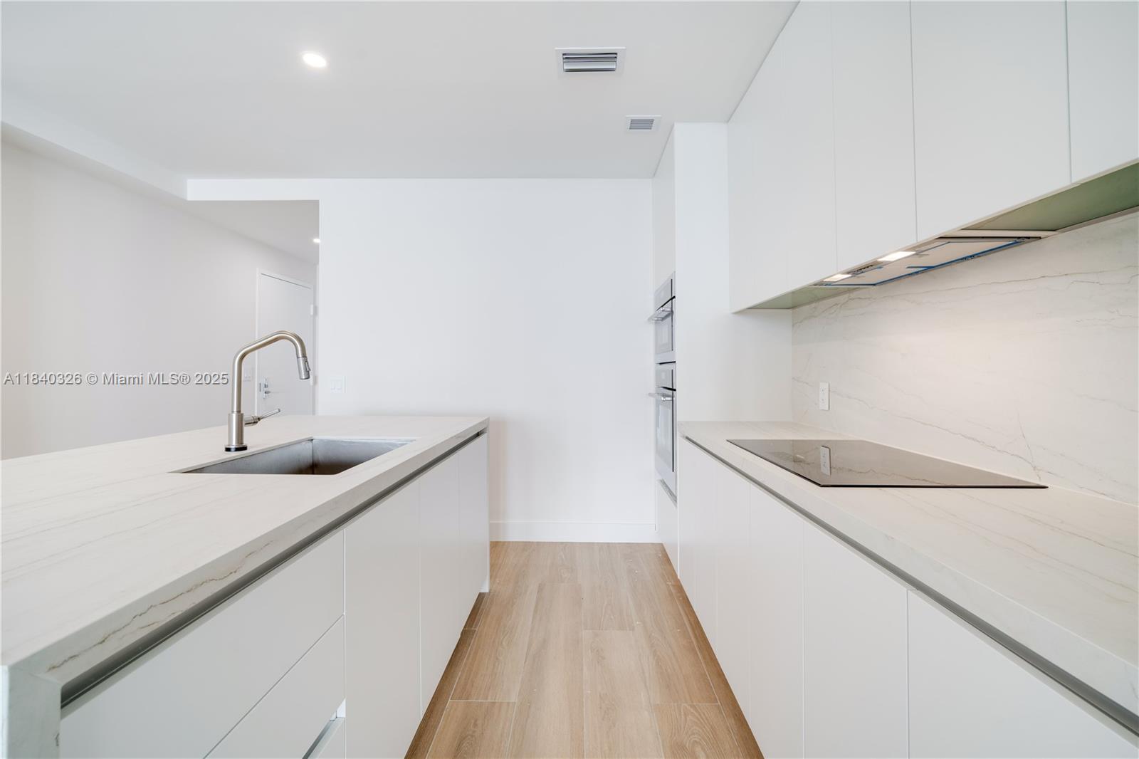 ARIA RESERVE SOUTH - Residential