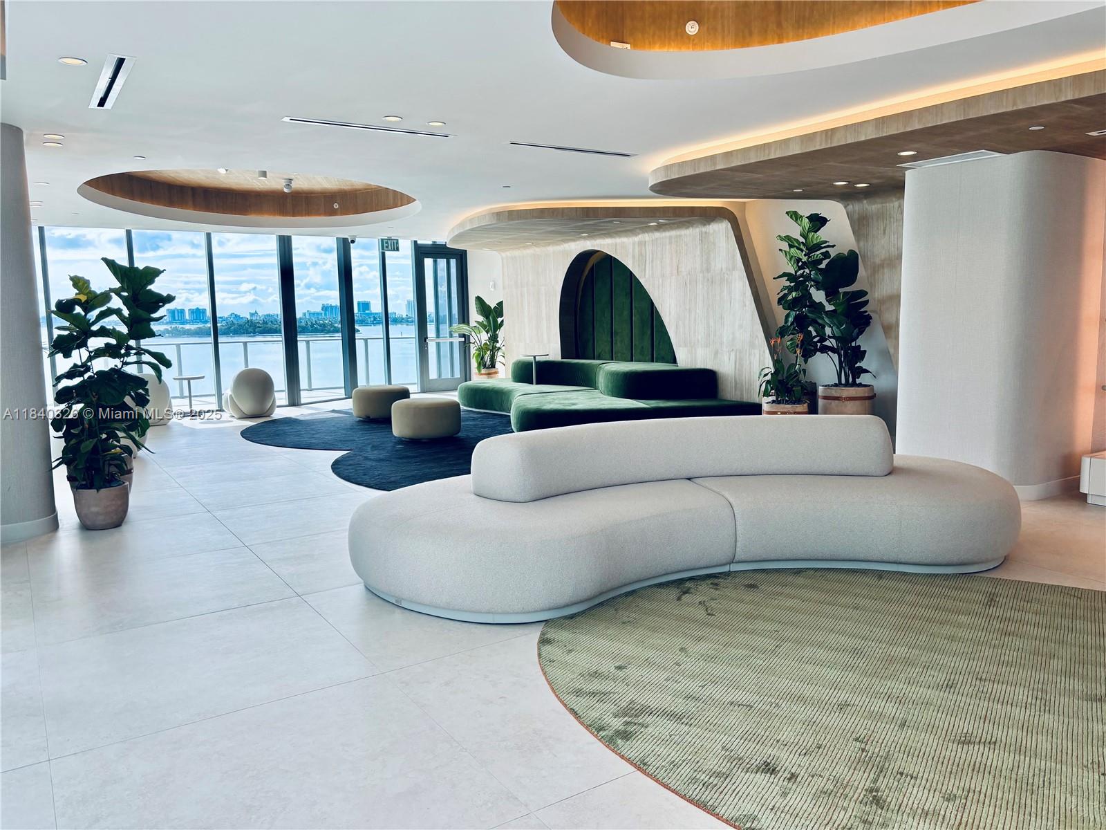 ARIA RESERVE SOUTH - Residential