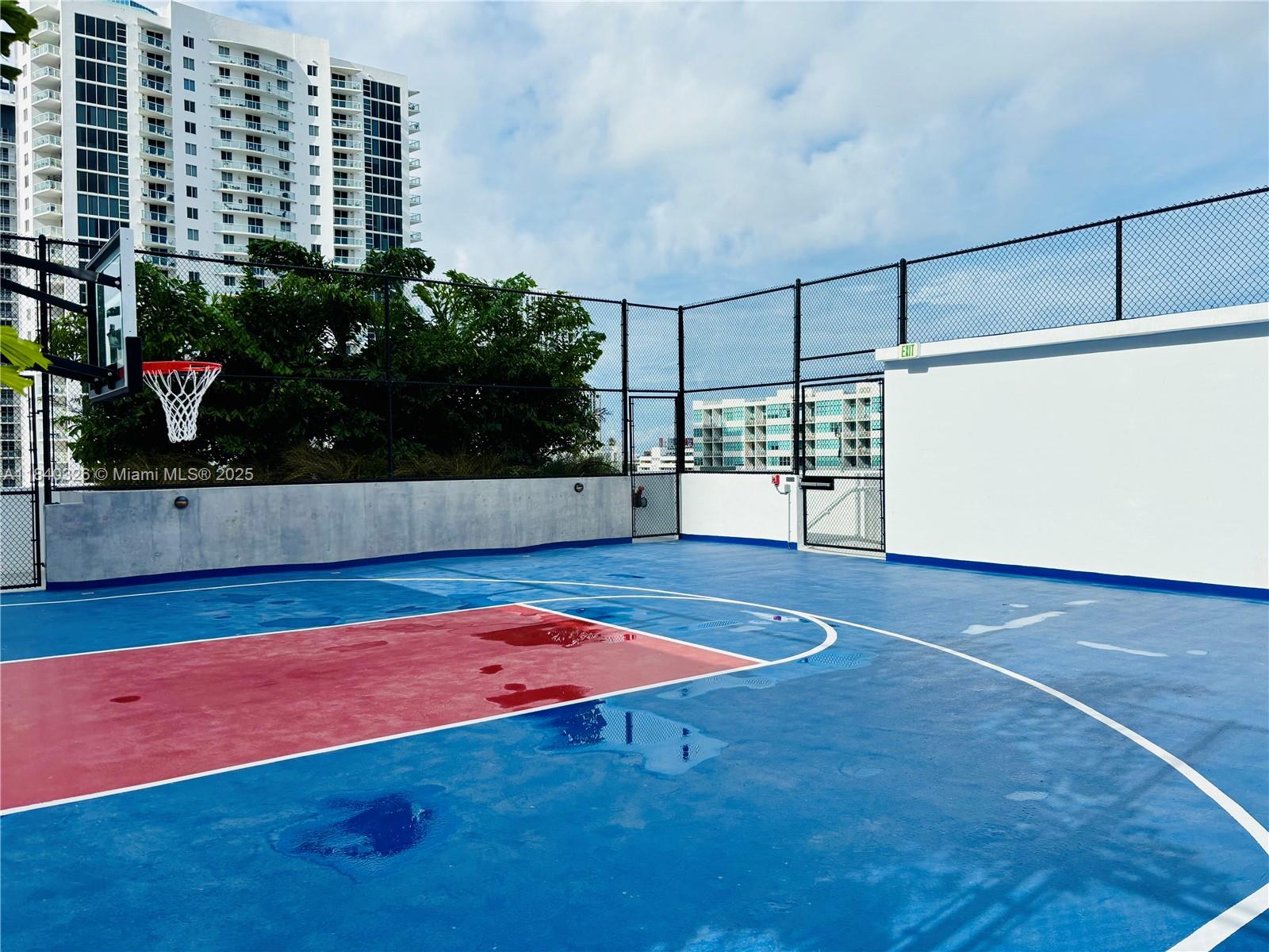 ARIA RESERVE SOUTH - Residential